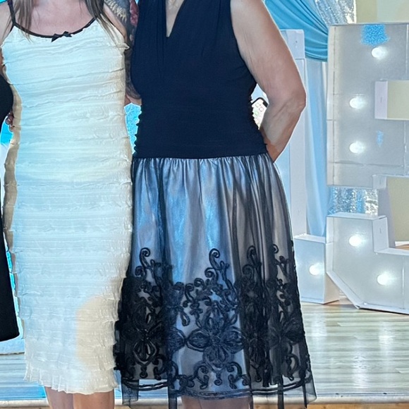 SLNY Dress, Size 10, worn once - Picture 4 of 6